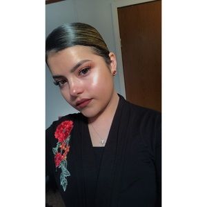 Meet your Posher, Kari